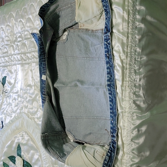 Levi's Vintage Jean Jacket sz Medium - Picture 5 of 7